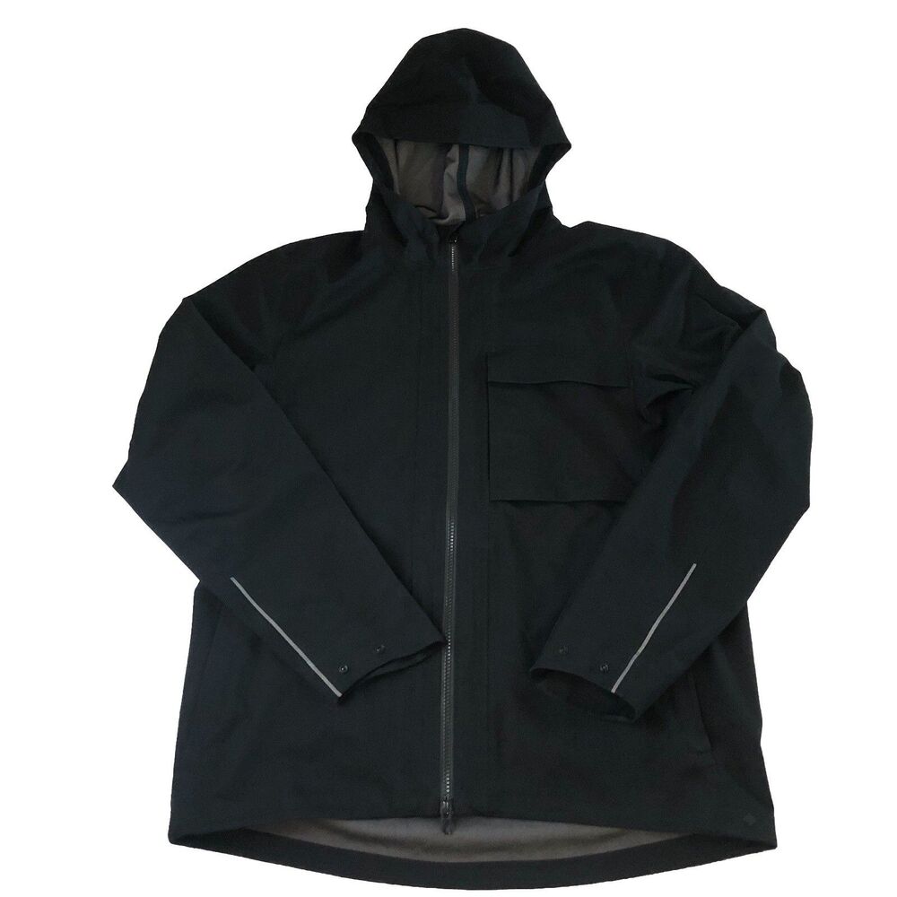 Lululemon Mens Waterproof Hooded Rain Jacket Black Utility Field Size XL